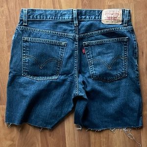 Levis 550 high rise cut offs